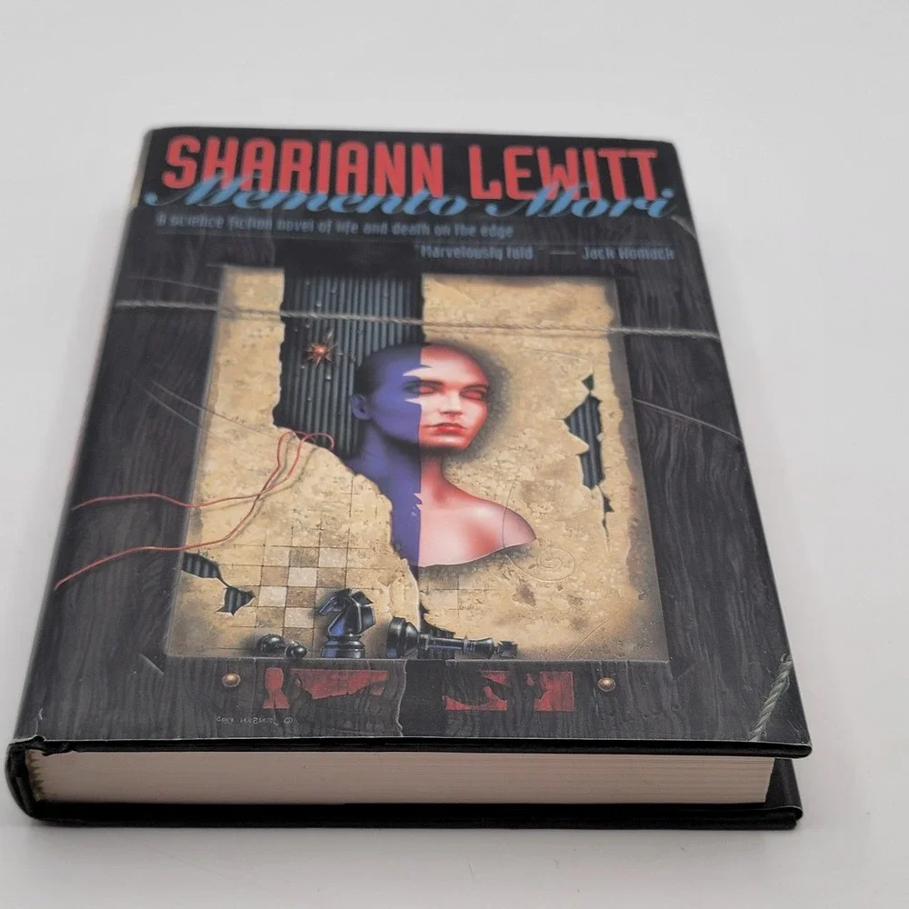 Shariann Lewitt Memento Mori Hardcover First Edition 1st Printing Sci-Fi Good
